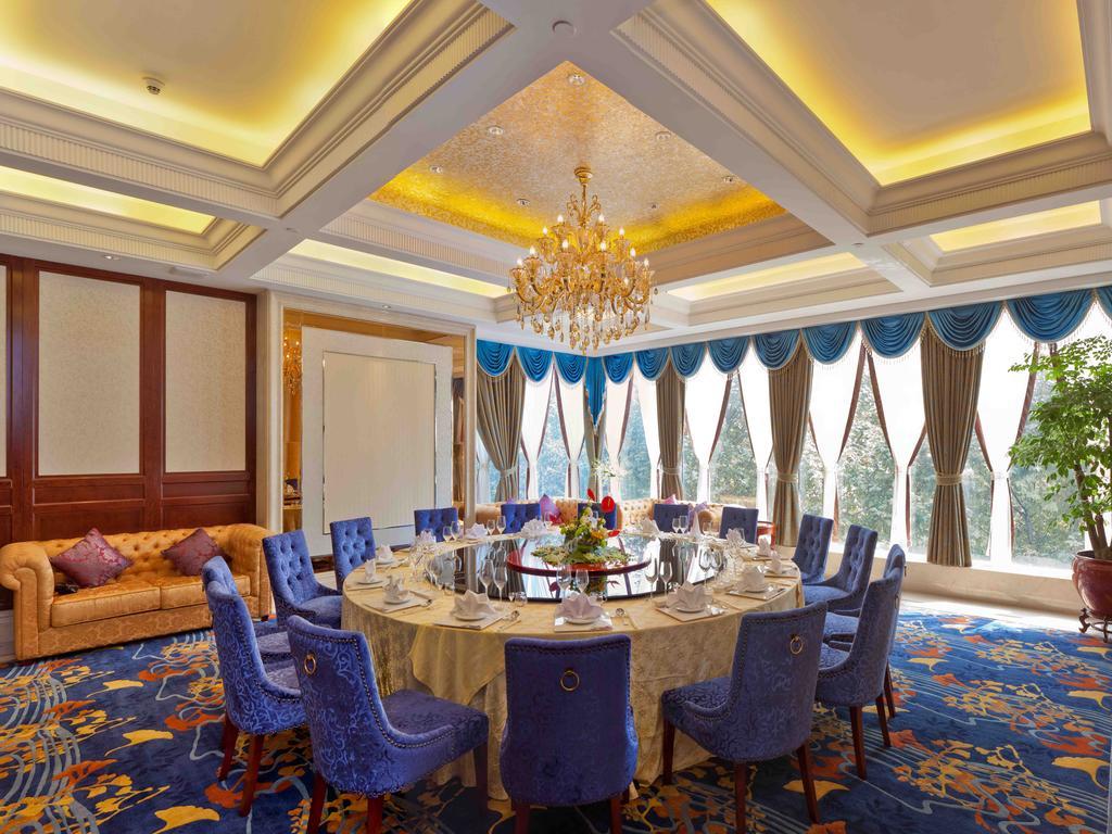 Jinling Mingdu Hotel Чанчжоу Экстерьер фото