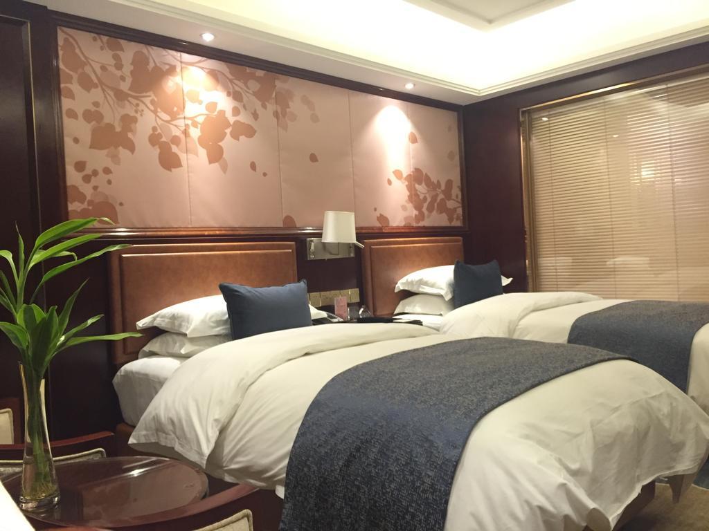 Jinling Mingdu Hotel Чанчжоу Экстерьер фото