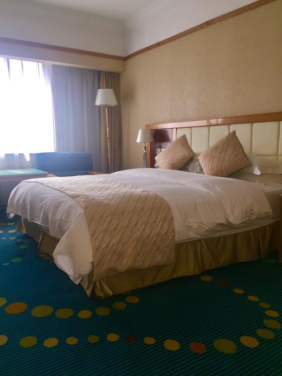 Jinling Mingdu Hotel Чанчжоу Экстерьер фото